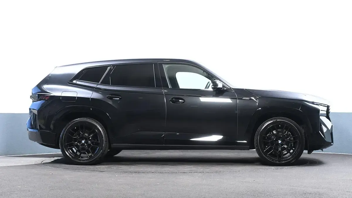 Used BMW XM Comfort Edition 469 HP (344 kW) 2025 Black SUV