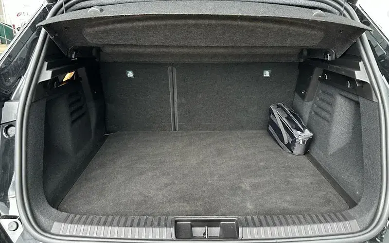 Używany Renault Symbioz Techno Esprit Alpine 143 KM (105 kW) 2025 Czarny SUV