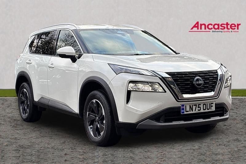 New Nissan X-Trail N-Connecta 2025 Amic grey with black metallic SUV