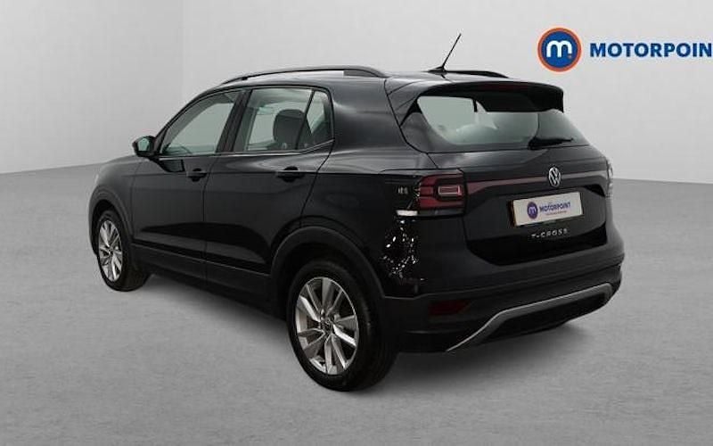 Used VW T-Cross SE 95 HP (69 kW) 2022 Black SUV