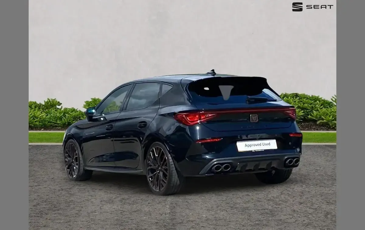 Used Cupra Leon VZ2 296 HP (217 kW) 2024 Black Hatchback