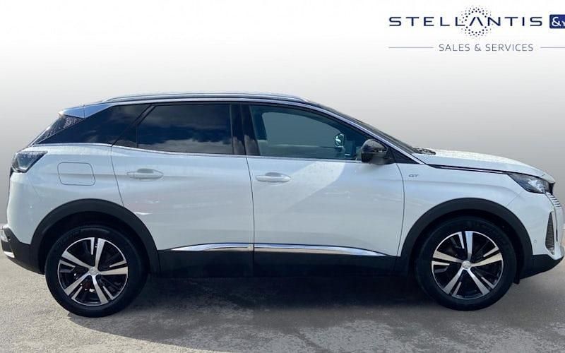 Used Peugeot 3008 GTi 131 HP (96 kW) 2023 White Estate