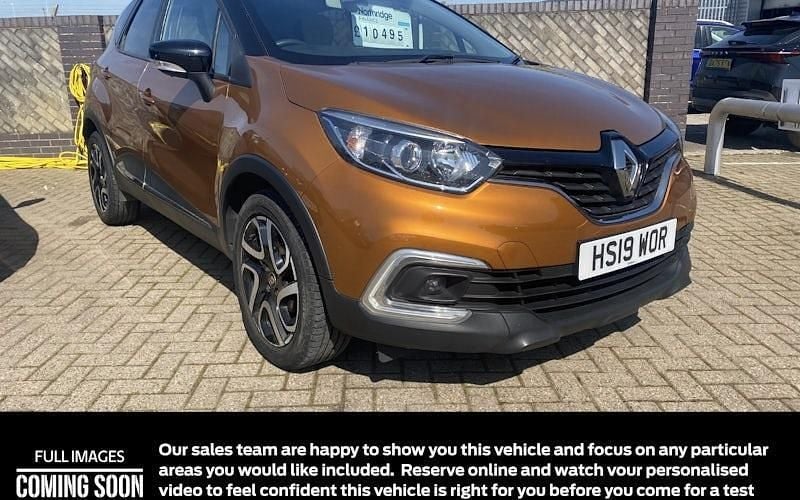 Used Renault Captur Iconic 90 HP (66 kW) 2019 SUV