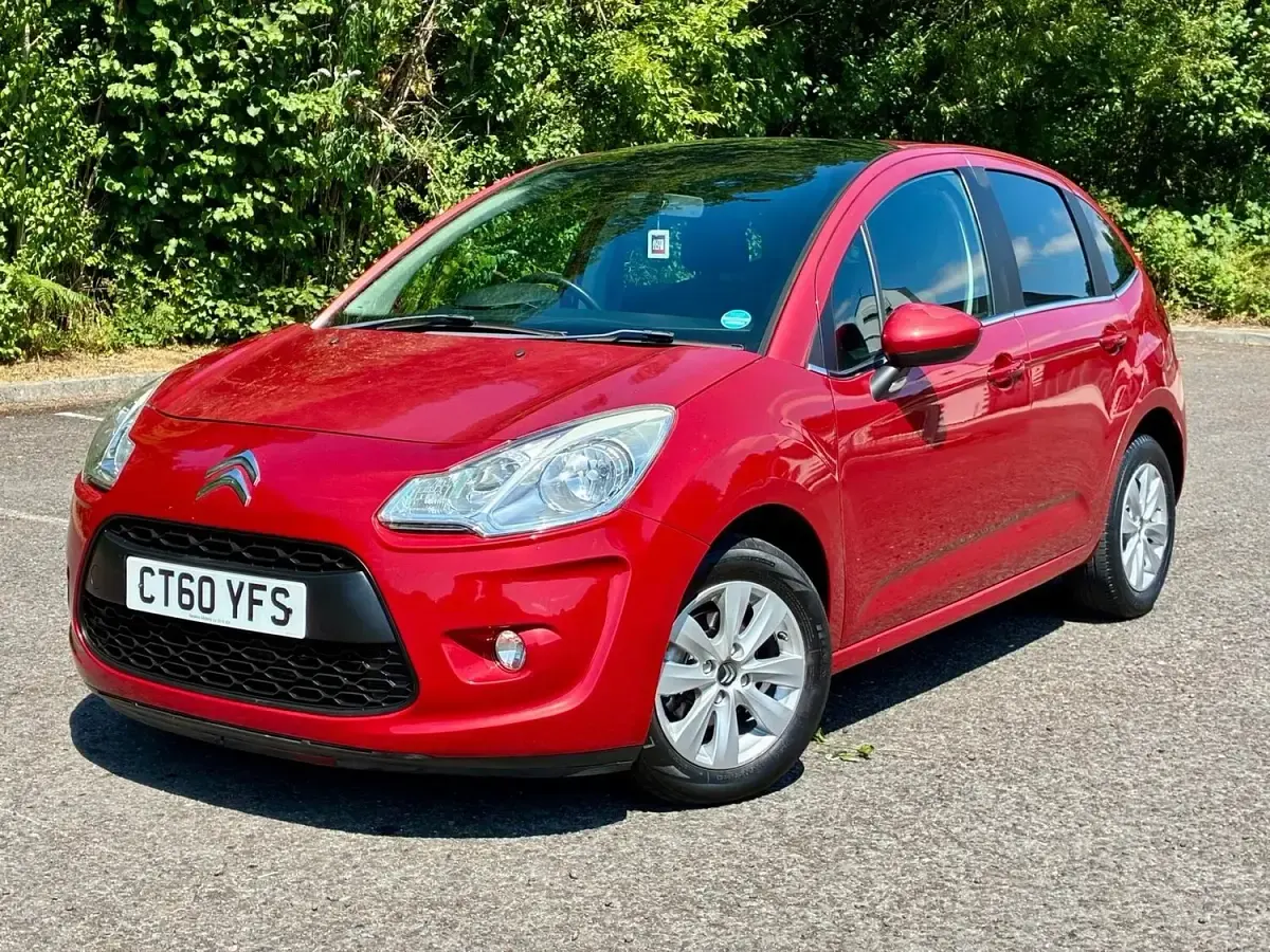 Used Citroën C3 VTR Sport 75 HP (55 kW) 2010 Red Hatchback