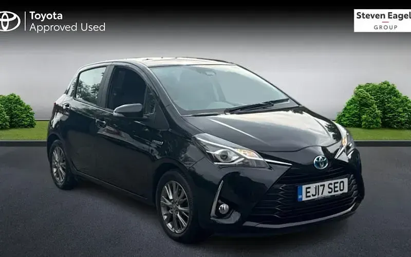 Usado Toyota Yaris Hybrid 101 CV (74 kW) 2019 Utilitario