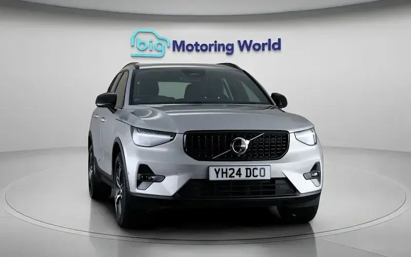 Used Volvo XC40 Plus 197 HP (144 kW) 2026 SUV