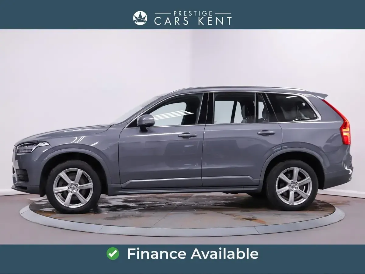 Gebraucht Volvo XC90 Core 250 PS (183 kW) 2023 Grau SUV