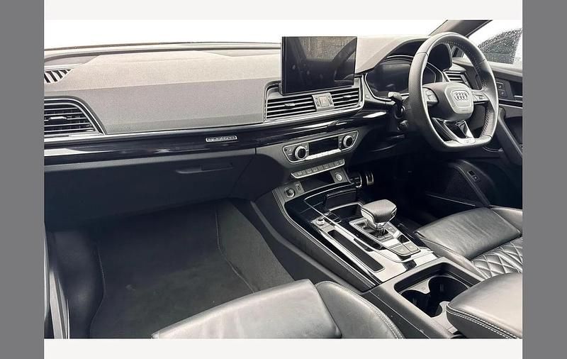 Used Audi Q5 Sportback Comfort 265 HP (194 kW) 2022 Grey SUV