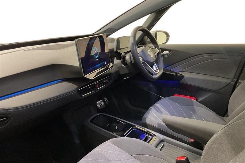 Used VW ID.3 Pro 150 kW (204 HP) 2025 Scale silver with solid black roof Hatchback