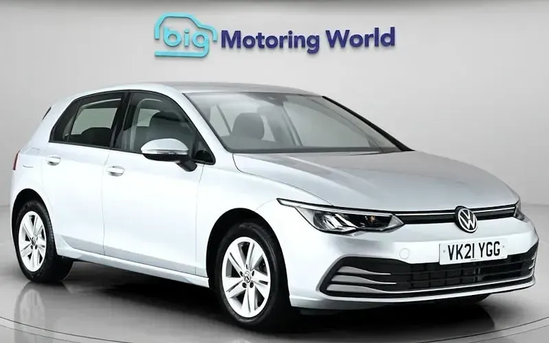 Used VW Golf VIII Life 110 HP (80 kW) 2024 Hatchback