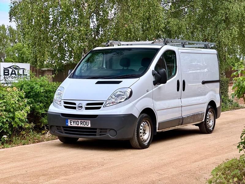 White Used 2010 Nissan Primastar SE MPV | £4,950 - Image 1/4