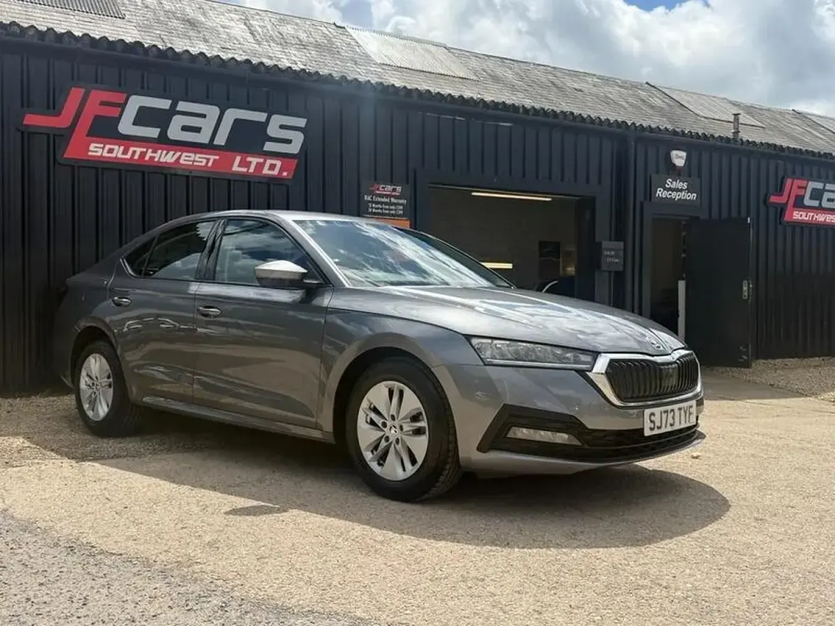 Used Skoda Octavia SE Technology 116 HP (85 kW) 2023 Grey Hatchback