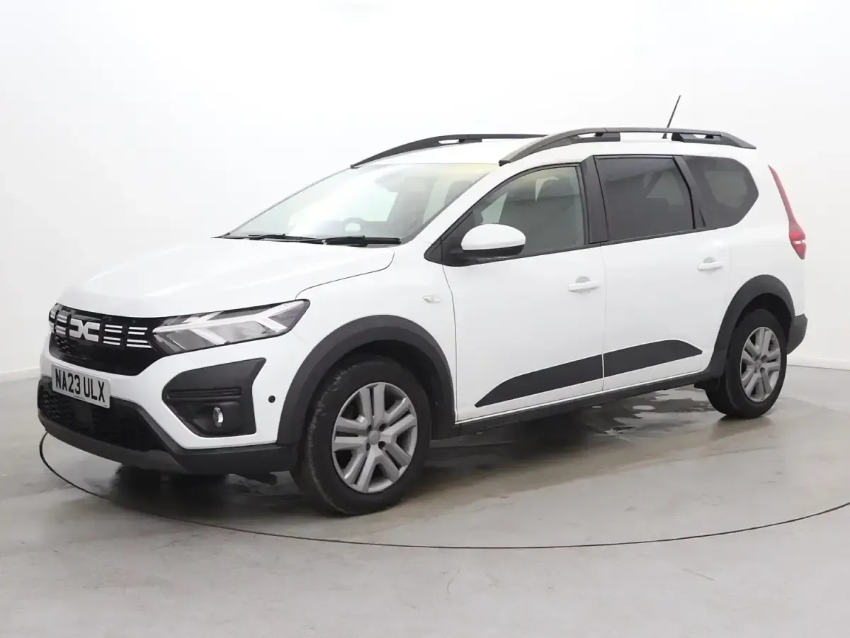 Usado Dacia Jogger Expression 2023 Branco Monovolume