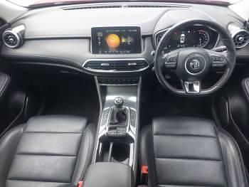Used MG HS Excite 162 HP (119 kW) 2020 Red SUV