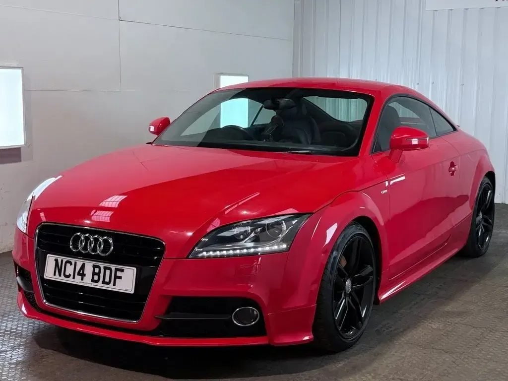 Used Audi TT S-Line 160 HP (117 kW) 2014 Red Coupe