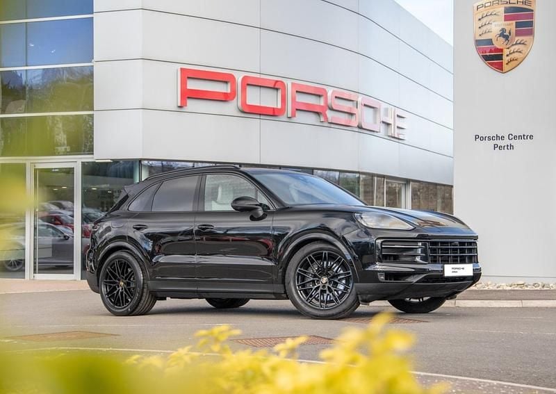 Used Porsche Cayenne 2024 Black SUV