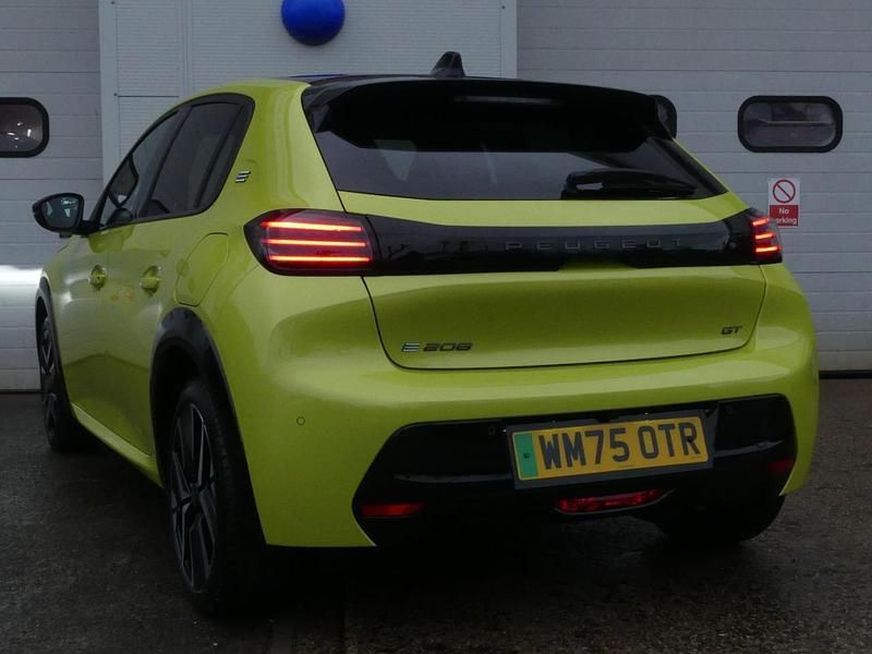 New Peugeot e-208 GT 114 kW (156 HP) 2025 Hatchback