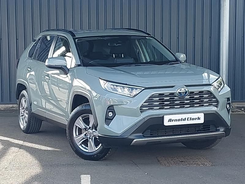 Green Used 2022 Toyota RAV4 Hybrid SUV | £23,998 (Super price) - Image 1/4