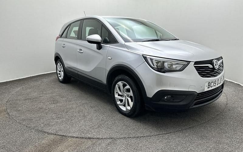 Used Vauxhall Crossland X S 110 HP (80 kW) 2019 Silver SUV