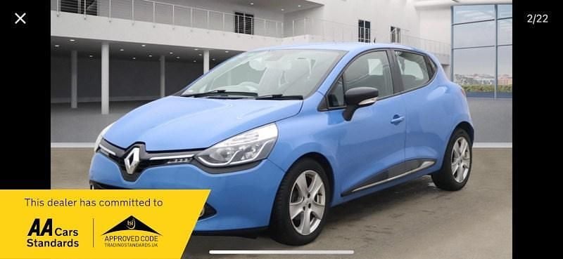 Used Renault Clio IV Dynamique 75 HP (55 kW) 2016 Blue Hatchback