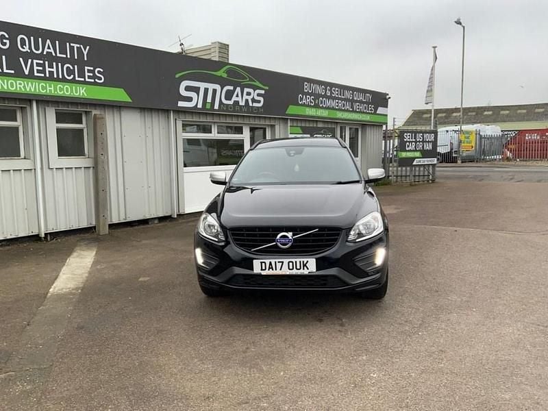 Used Volvo XC60 R-Design 190 HP (139 kW) 2017 Black SUV