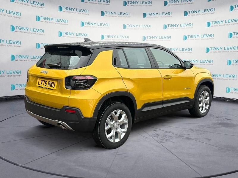 New Jeep Avenger Summit 100 HP (73 kW) 2025 Yellow SUV