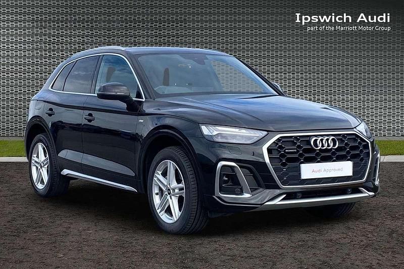 Black Used 2022 Audi Q5 S-Line SUV | £34,466 (Fair price) - Image 1/4