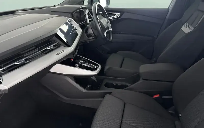 Used Audi Q4 e-tron Sport 125 kW (170 HP) 2022 SUV