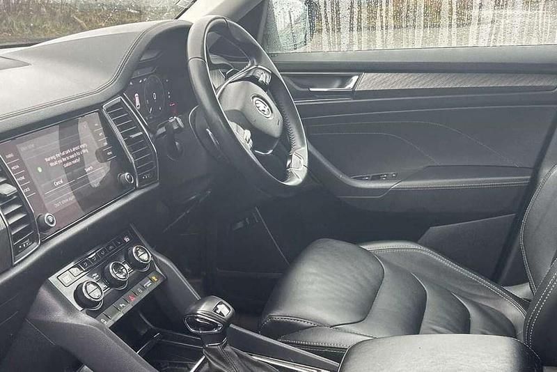 Used Skoda Kodiaq SE L Executive 147 HP (108 kW) 2024 Graphite grey metallic SUV