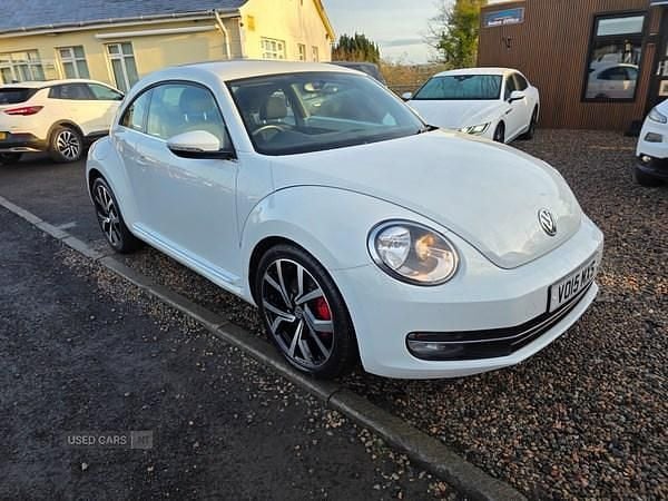 Used VW Beetle Design 160 HP (117 kW) 2015 White Hatchback