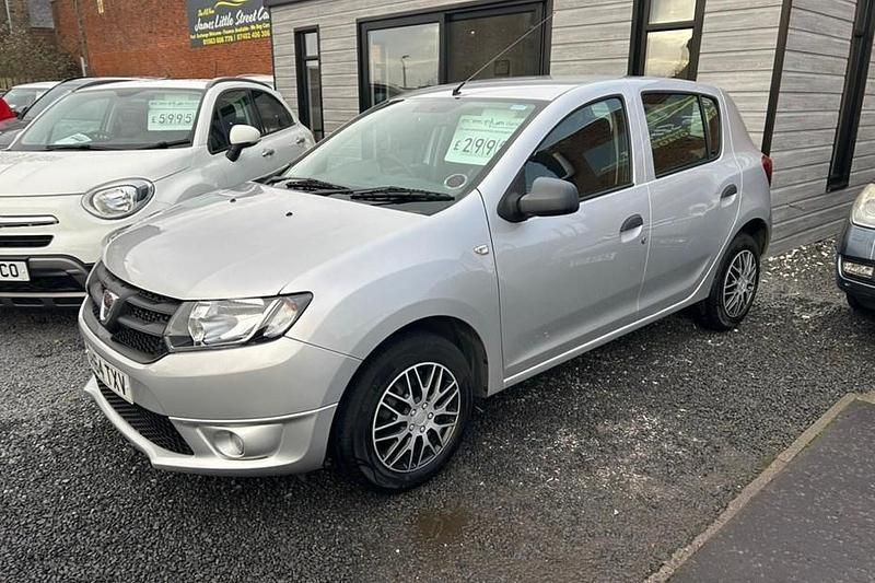 Used 2014 Dacia Sandero Ambiance | £2,995 (Fair price) - Image 1/1