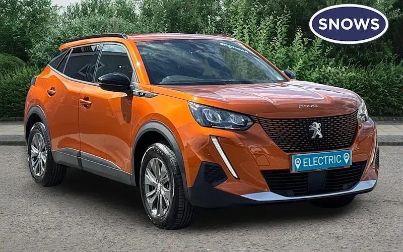 Used Peugeot e-2008 Active+ 100 kW (136 HP) 2023 SUV