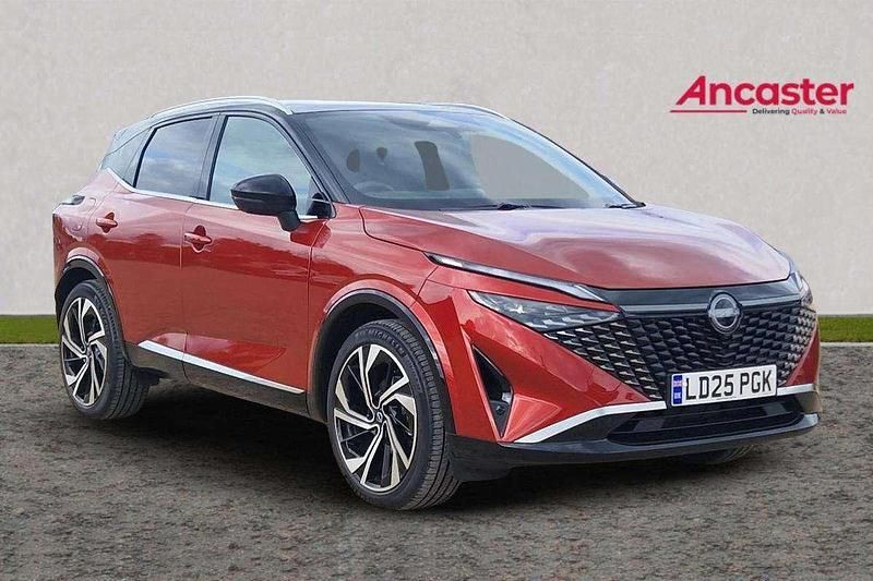 Red Used 2025 Nissan Qashqai Tekna+ SUV | £33,975 - Image 1/4