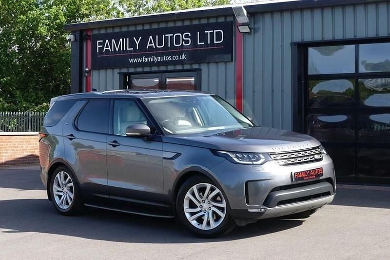 Grey Used 2017 Land Rover Discovery 5 SE SUV | £19,500 (Super price) - Image 1/1
