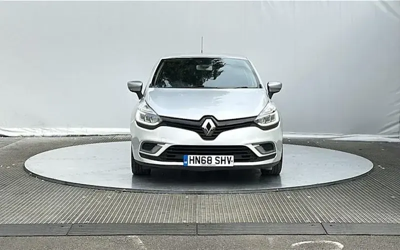 Used Renault Clio GT-Line 110 HP (80 kW) 2018 Silver Hatchback