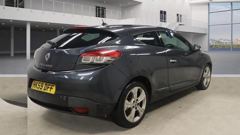Used Renault Mégane Coupé Dynamique 2010 Grey Coupe