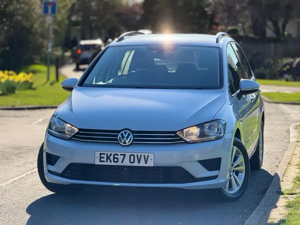 Used VW Golf Sportsvan SE 2017 Silver MPV