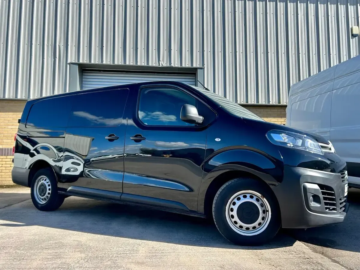 Used Citroën Dispatch 2022 Black MPV