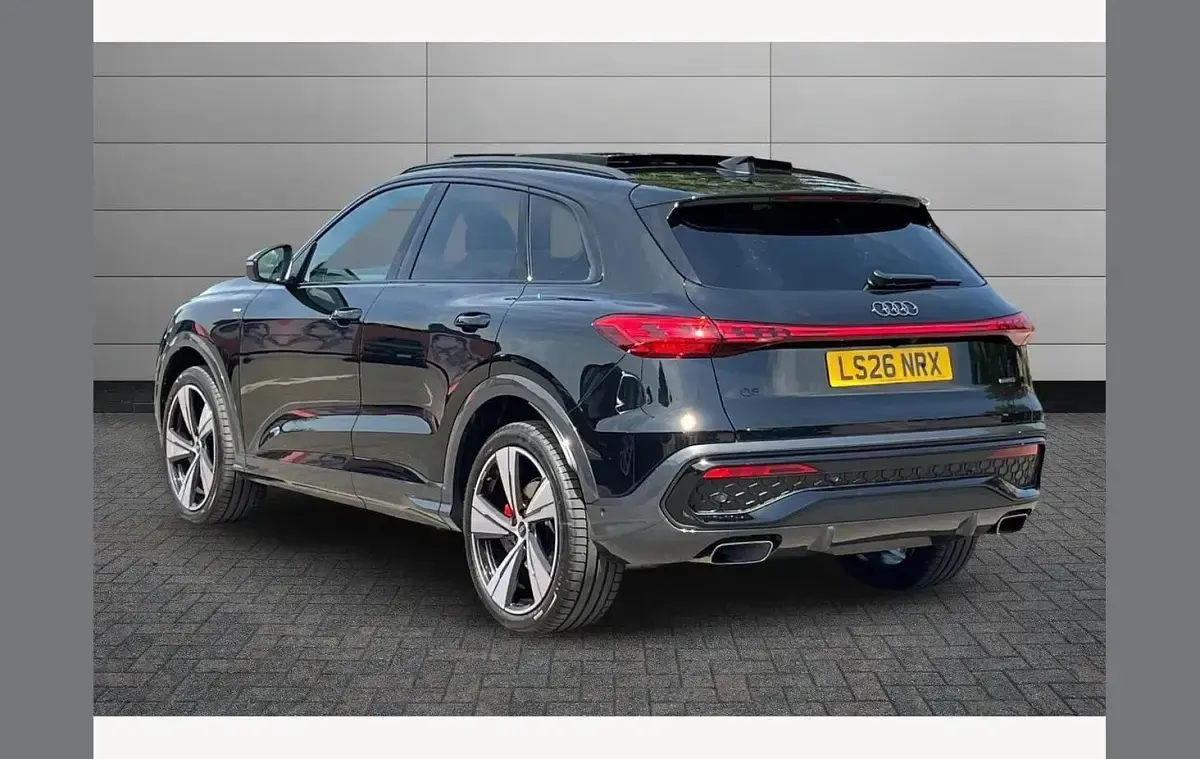 Used Audi Q5 Comfort 204 HP (150 kW) 2026 Black SUV