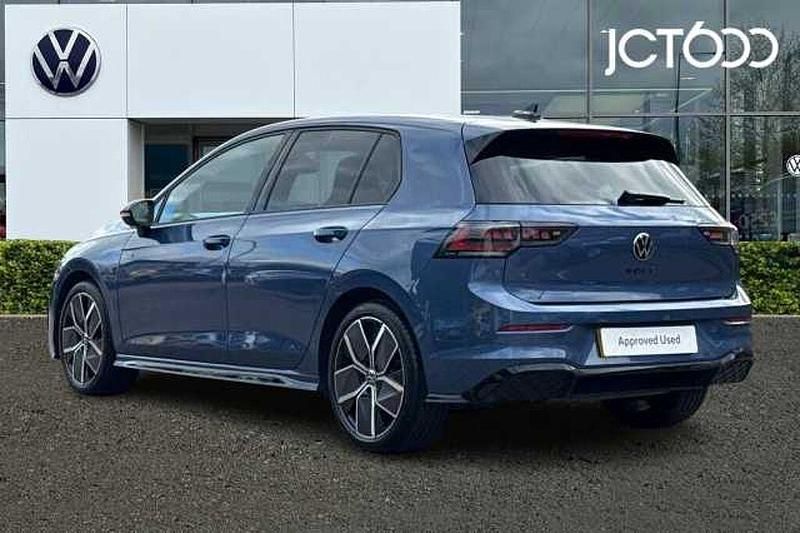 Used VW Golf VIII 150 HP (110 kW) 2025