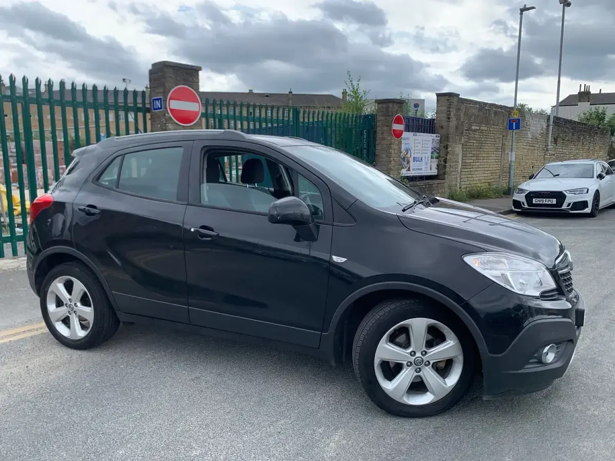 Used Vauxhall Mokka 130 HP (95 kW) 2013 Black SUV