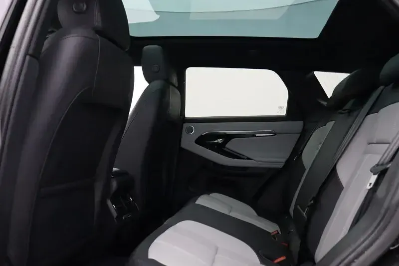 Used Land Rover Range Rover evoque SE Dynamic 204 HP (150 kW) 2022 Black SUV