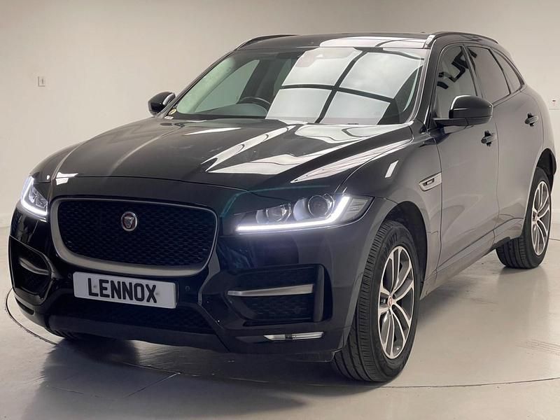 Used Jaguar F-Pace R-Sport 250 HP (183 kW) 2019 Black SUV