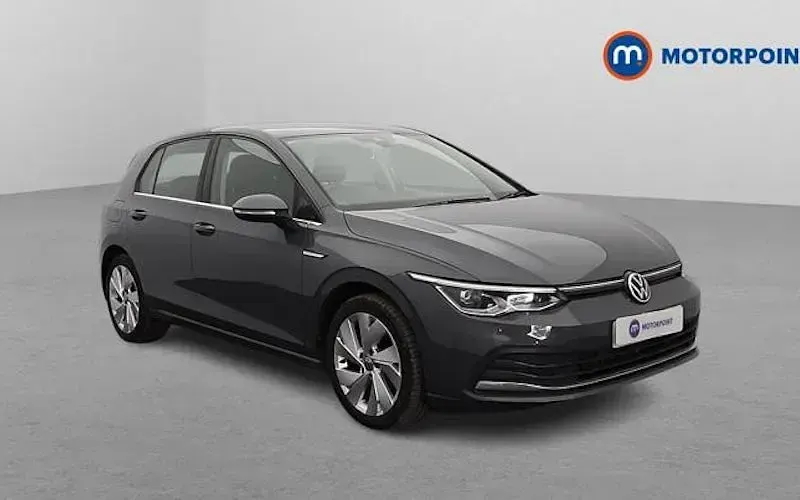 Used VW Golf VII Style 150 HP (110 kW) 2020 Hatchback