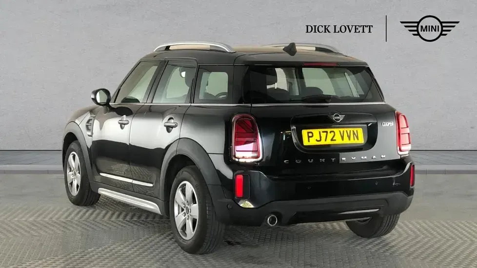Used Mini Cooper Countryman Classic 134 HP (98 kW) 2022 Black SUV