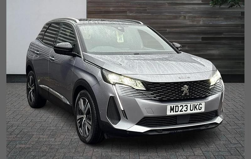 Used Peugeot 3008 Allure+ 129 HP (94 kW) 2023 Grey SUV
