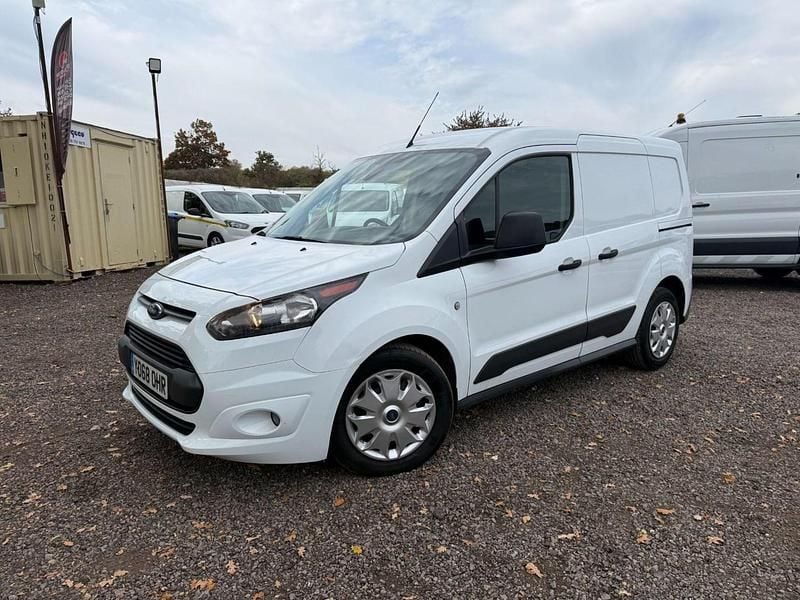 White Used 2018 Ford Transit Connect Trend MPV | £6,495 (Good price) - Image 1/3