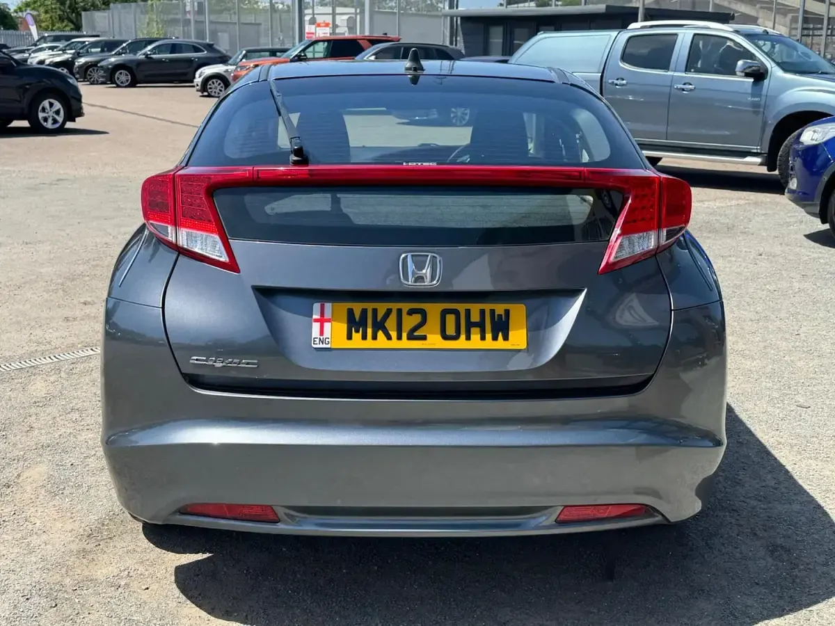 Used Honda Civic SE 150 HP (110 kW) 2012 Grey Hatchback