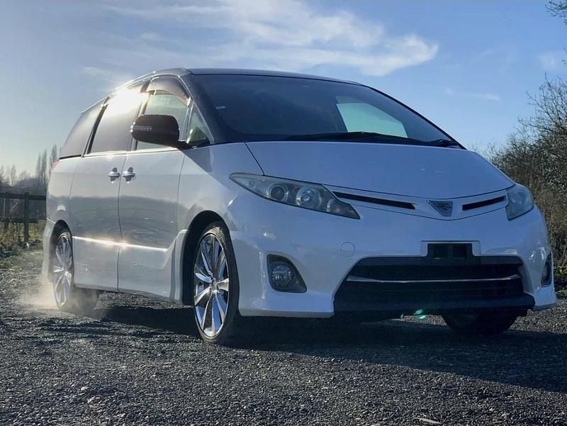 White Used 2022 Toyota Estima Edition MPV | £8,599 (Super price) - Image 1/4