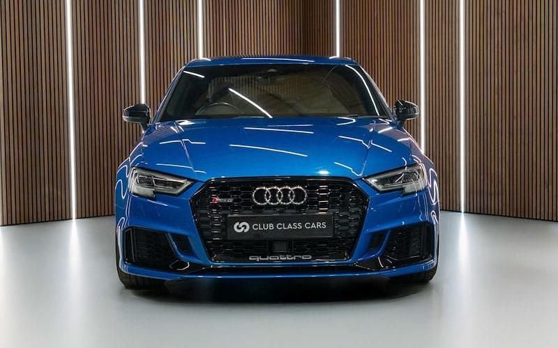 Used Audi RS3 Comfort 400 HP (294 kW) 2018 Blue Sedan
